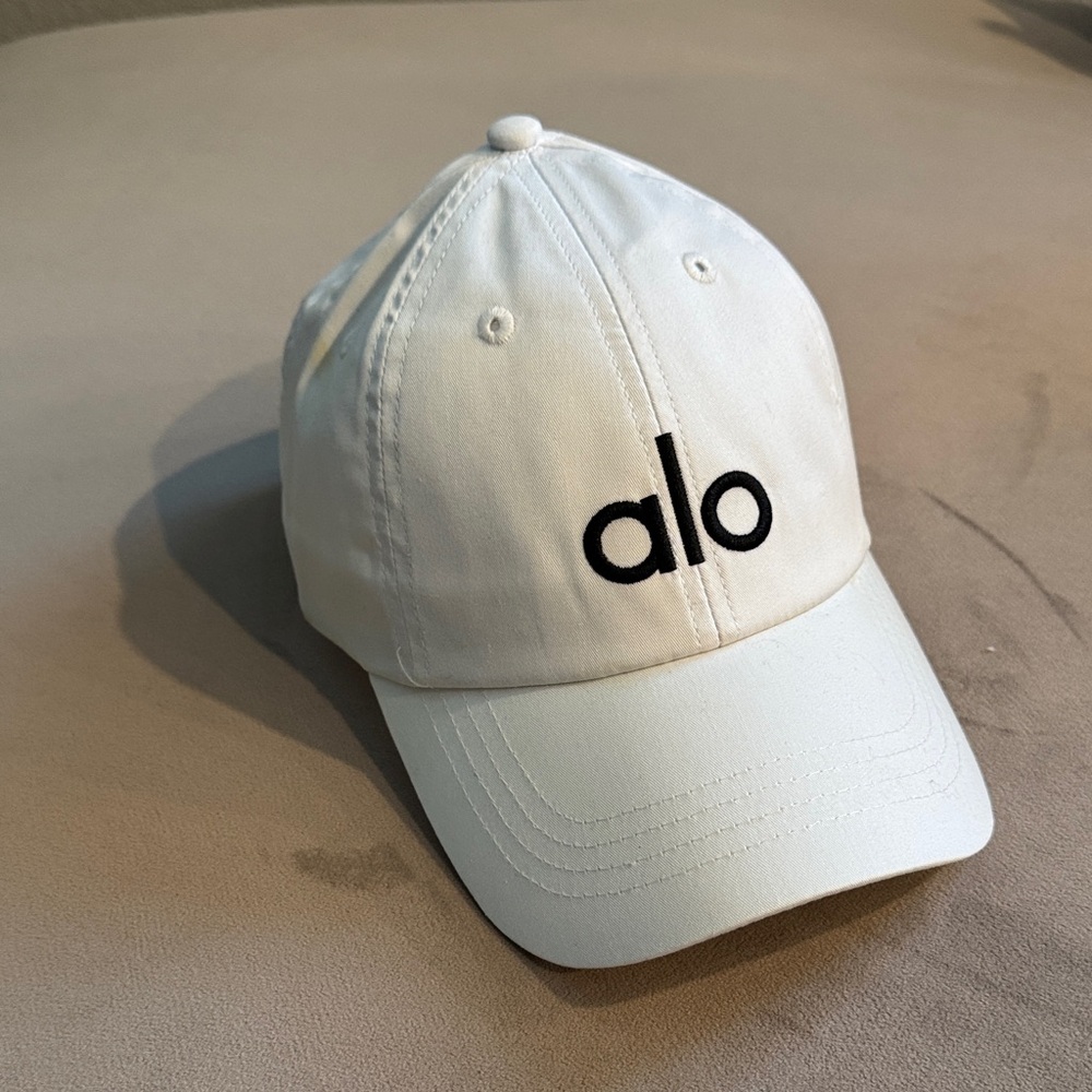 Off Duty Cap ALO Yoga White Baseball Cap